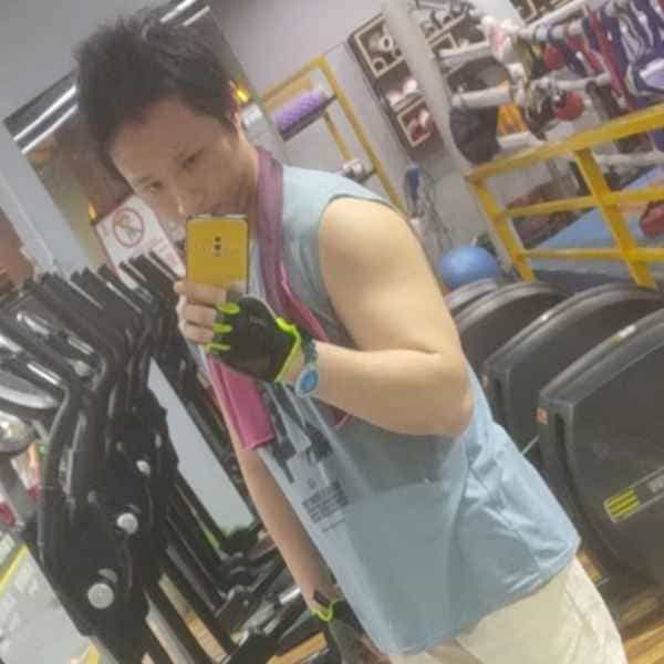 37岁岁广东单身帅哥 - 香港吉缘网