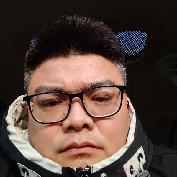 38岁岁江苏单身帅哥 - 香港吉缘网